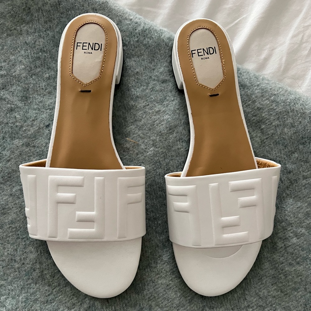 FF sandals in white, never worn! Size 39, but fits a true US Size 8.